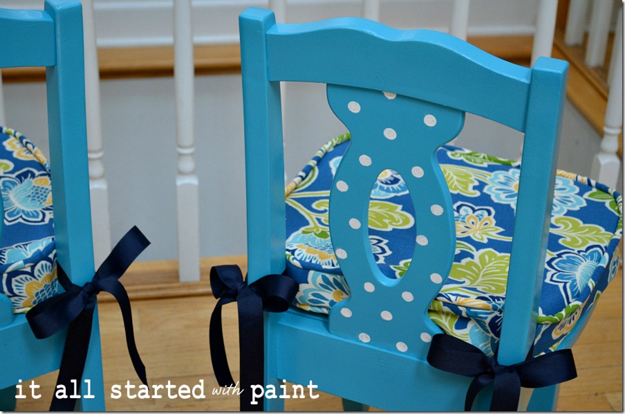 turquoise-blue-child-chair-makeover