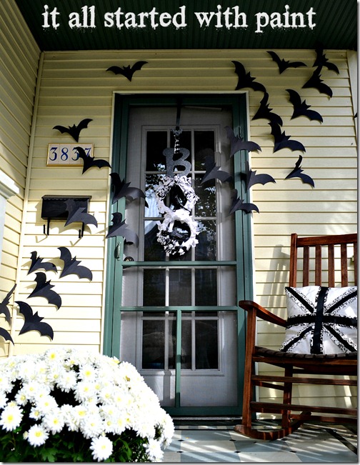 bats-flying-across-door-halloween-decoration