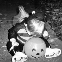 halloween-bee-costume-sam-black-and-white.jpg