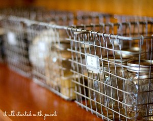 vintage-locker-basket-look