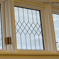 faux-leaded-glass-window-diy_thumb.jpg