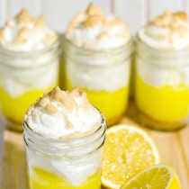 mason-jar-lemon-meringue-pie-2.jpg