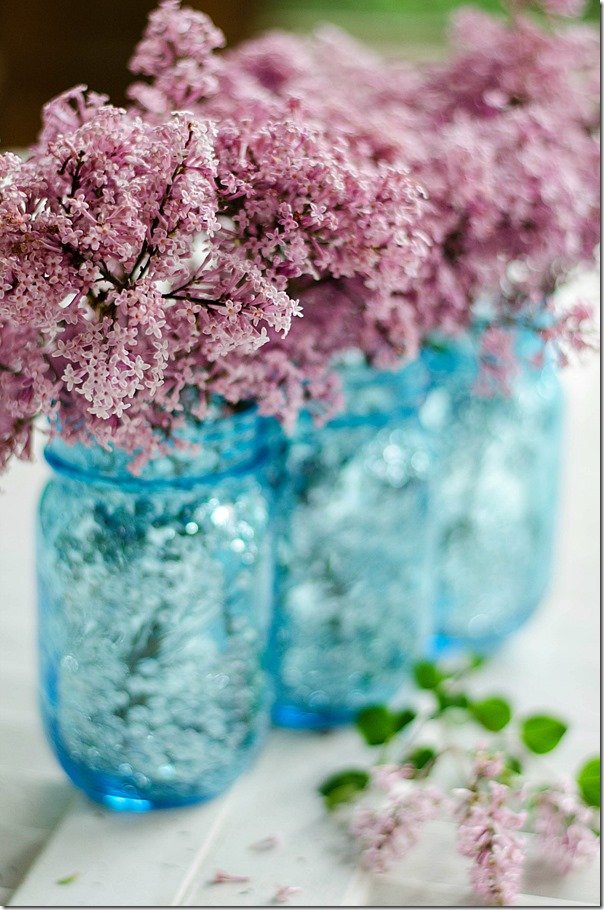 sequin-blue-mason-jar-vase-how-to-tutorial 2