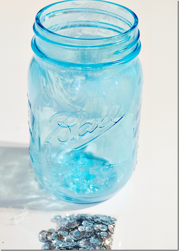 sequins-in-vase-mason-jar