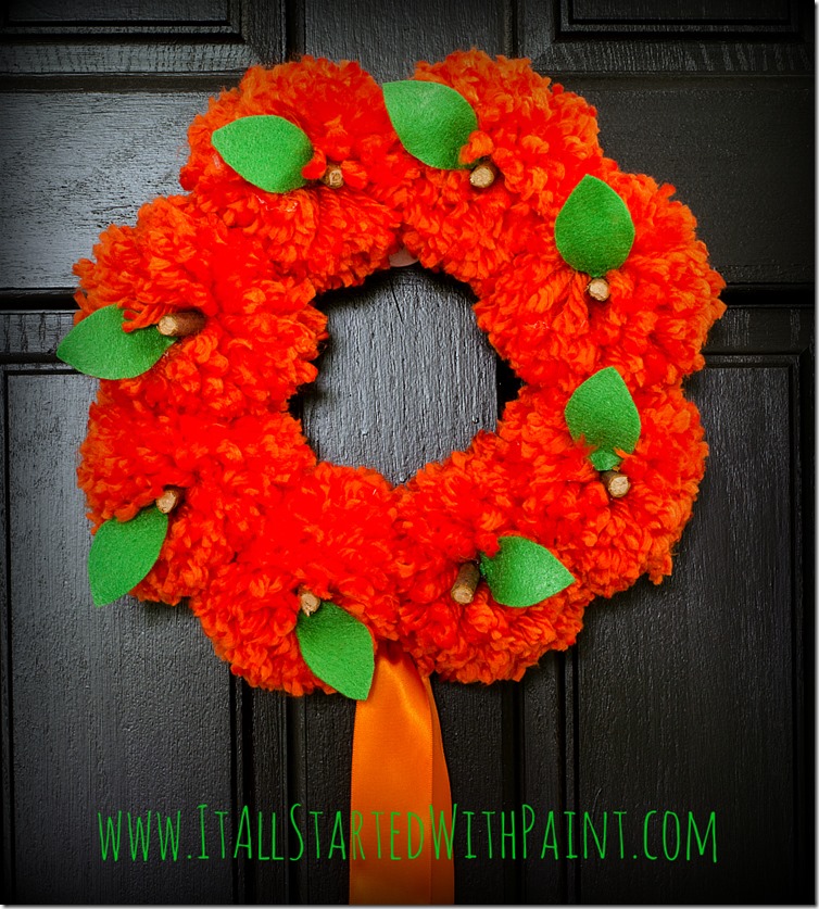 Halloween-craft-pom-pom-wreath-3