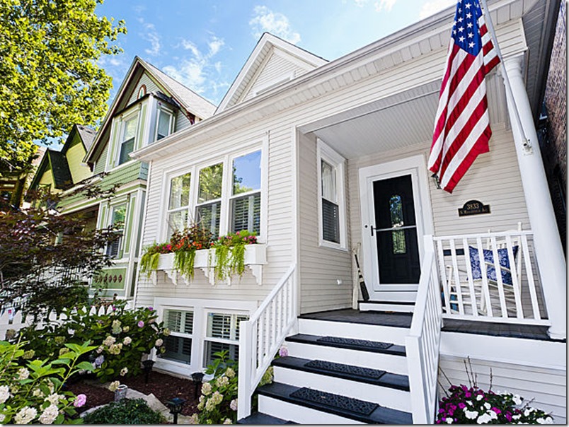 chicago-cottage-for-sale-lakeview-picket-fence