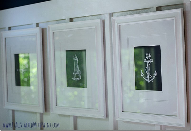 navy-white-living-room-board-batten-nautical-art