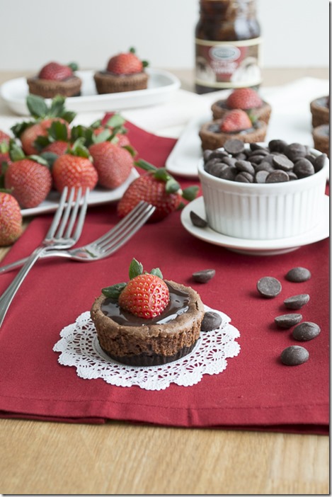Mini-Chocolate-Strawberry-Cheesecake-3