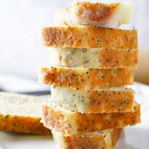 lemon poppy cake