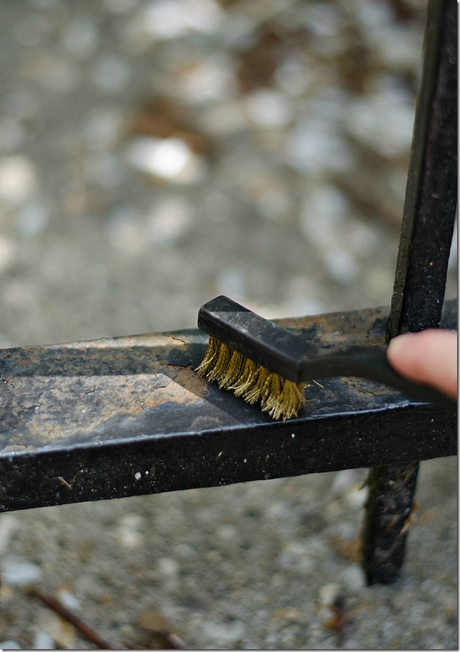 how-to-paint-wrought-iron-fence-3