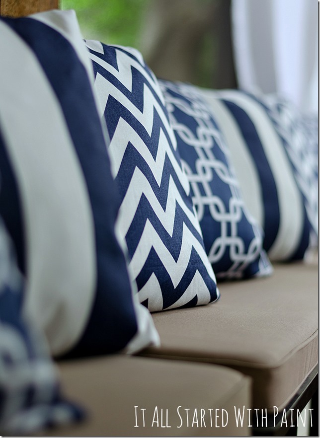 navy-white-outdoor-fabric