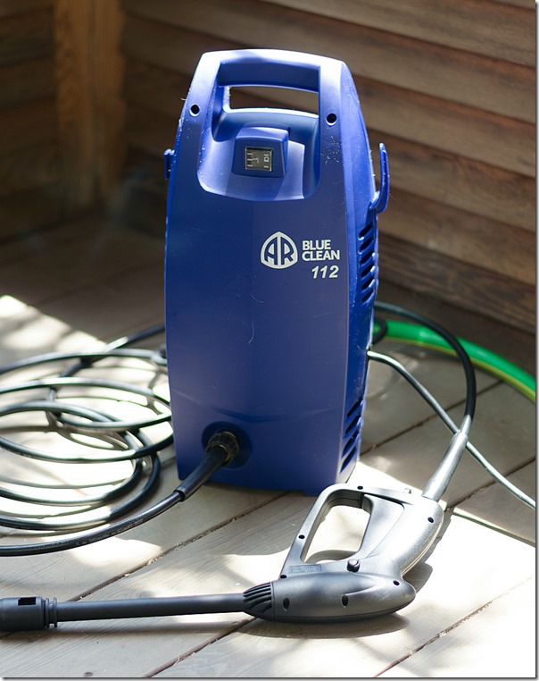 power-wash-screen-porch