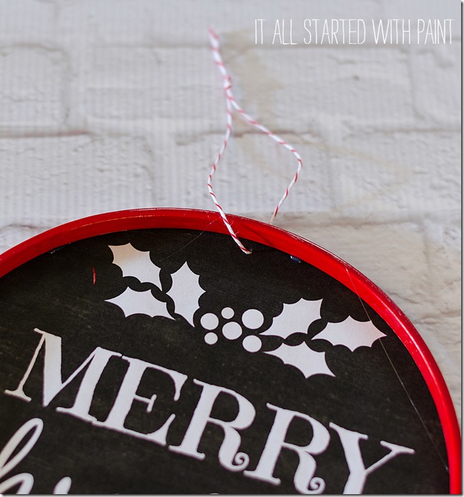 embroidery-hoop-ornament-how-to-make-7