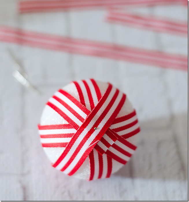 red-white-striped-ribbon-ornament-how-to-make-8