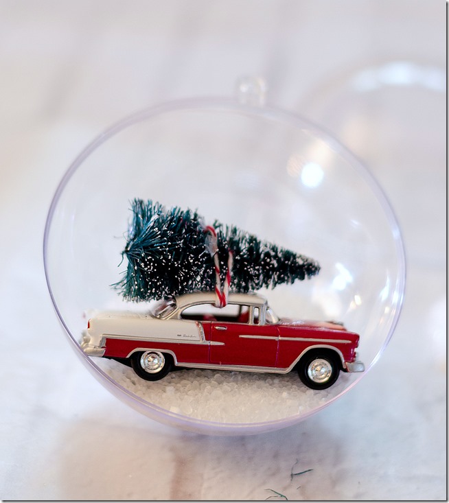 snow-globe-ornament-car-with-bottle-brush-tree-5