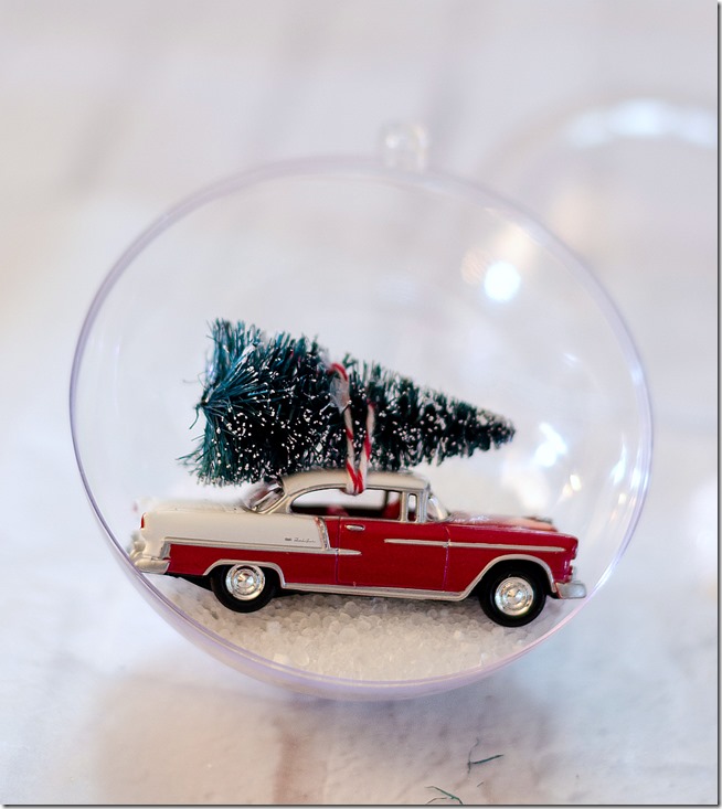 snow-globe-ornament-car-with-bottle-brush-tree-5 Snow Globe Ornament. Vintage Car with Bottle Brush Tree in Snow Globe Ornament DIY. Christmas craft ideas. How to Make A Snow Glove Ornament. Christmas Crafts for Kids. Adult Christmas Craft Ideas.