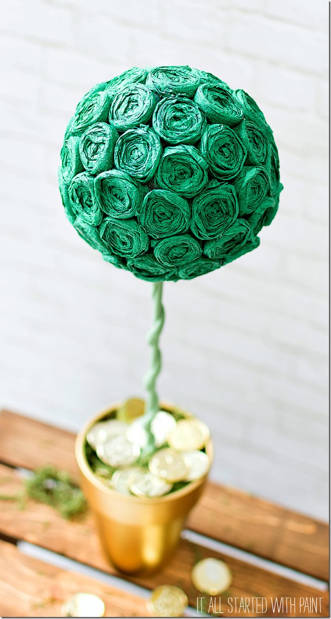 topiary-crepe-paper-rosettes 3