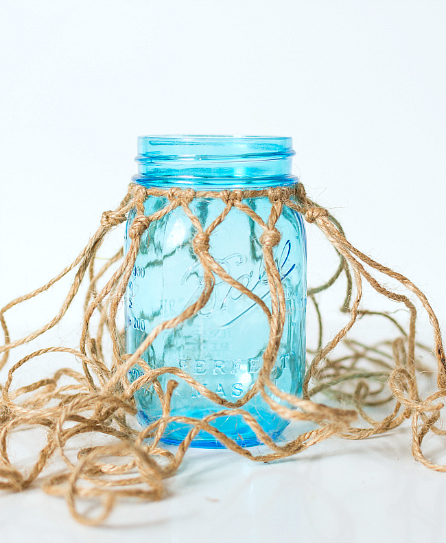 fishnet-wrapped-jar-how-to-make (18 of 34)