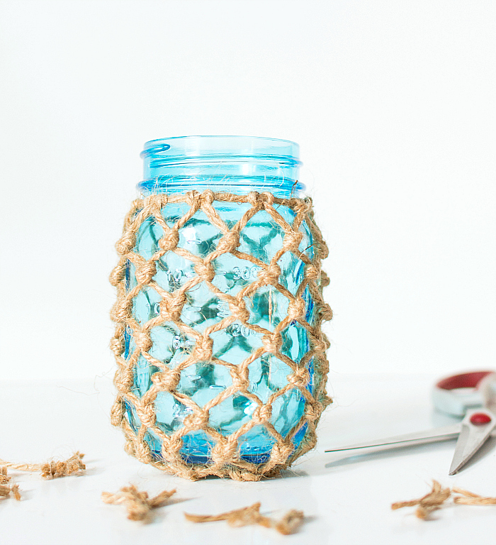 Mason Jar Crafts: Fishnet Wrapped Mason Blue Mason Jar