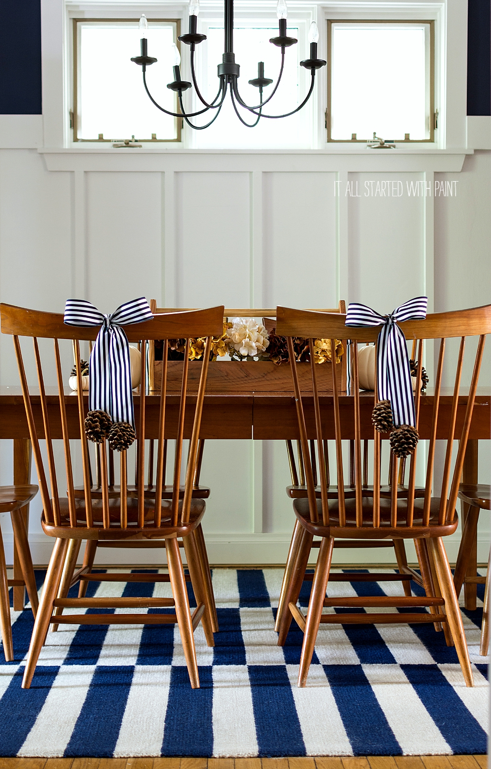 Navy & White Fall Decor: Dining Room