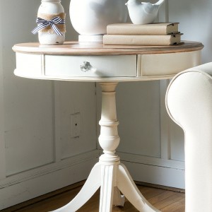 Drum Table Makeover With White Paint and Lime Wax