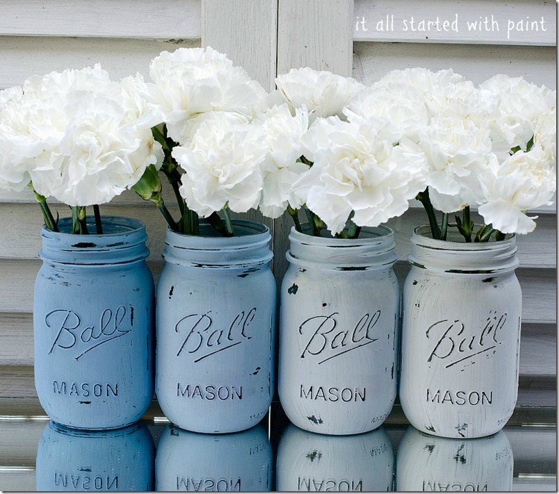 Mason Jar Crafts: Painted and Distressed in Blue Ombre