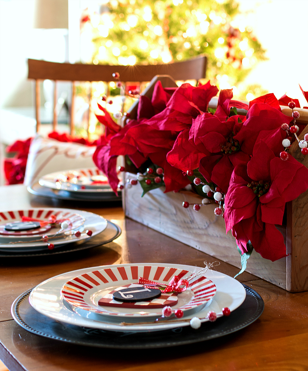 Christmas Table Setting in Red and White and Black