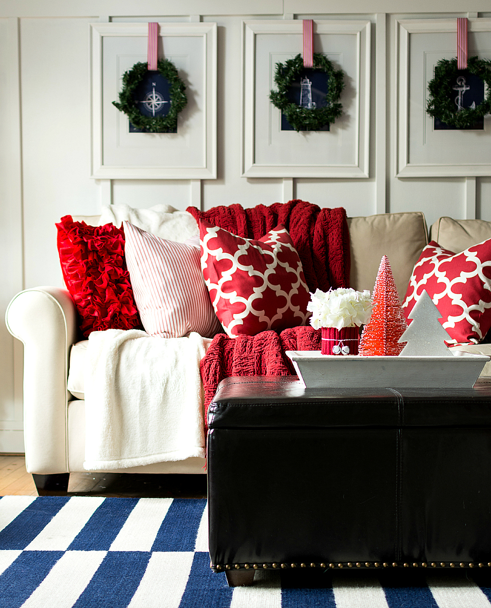 Red White Christmas Decorating Ideas