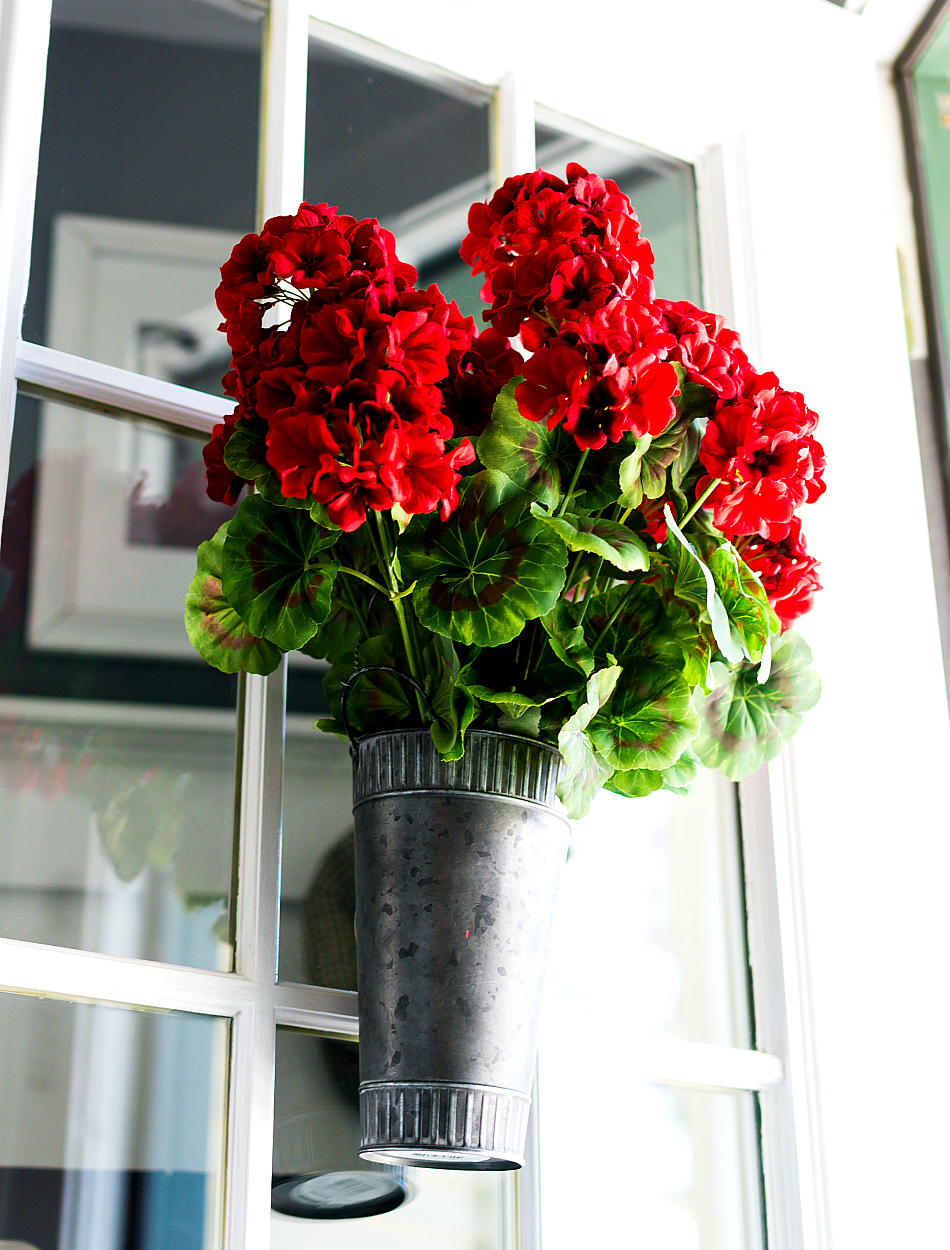 Summer Wreath Idea for Front Door