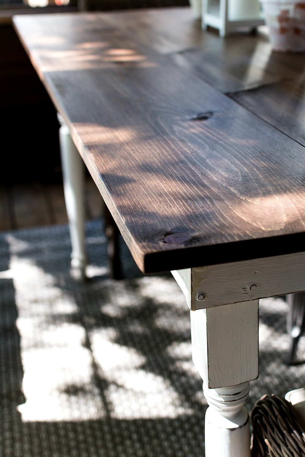 Farmhouse Table DIY