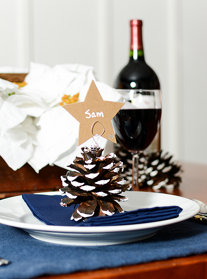 Pine Cone Place Card Holder for Holiday Table