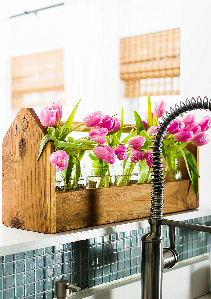 Spring Decorating Ideas with Pink