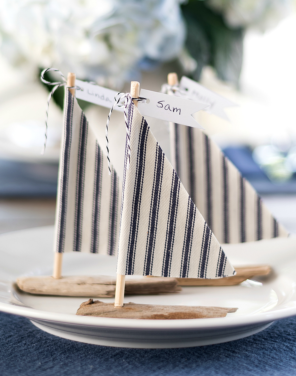 Driftwood sailboat place setting DIY