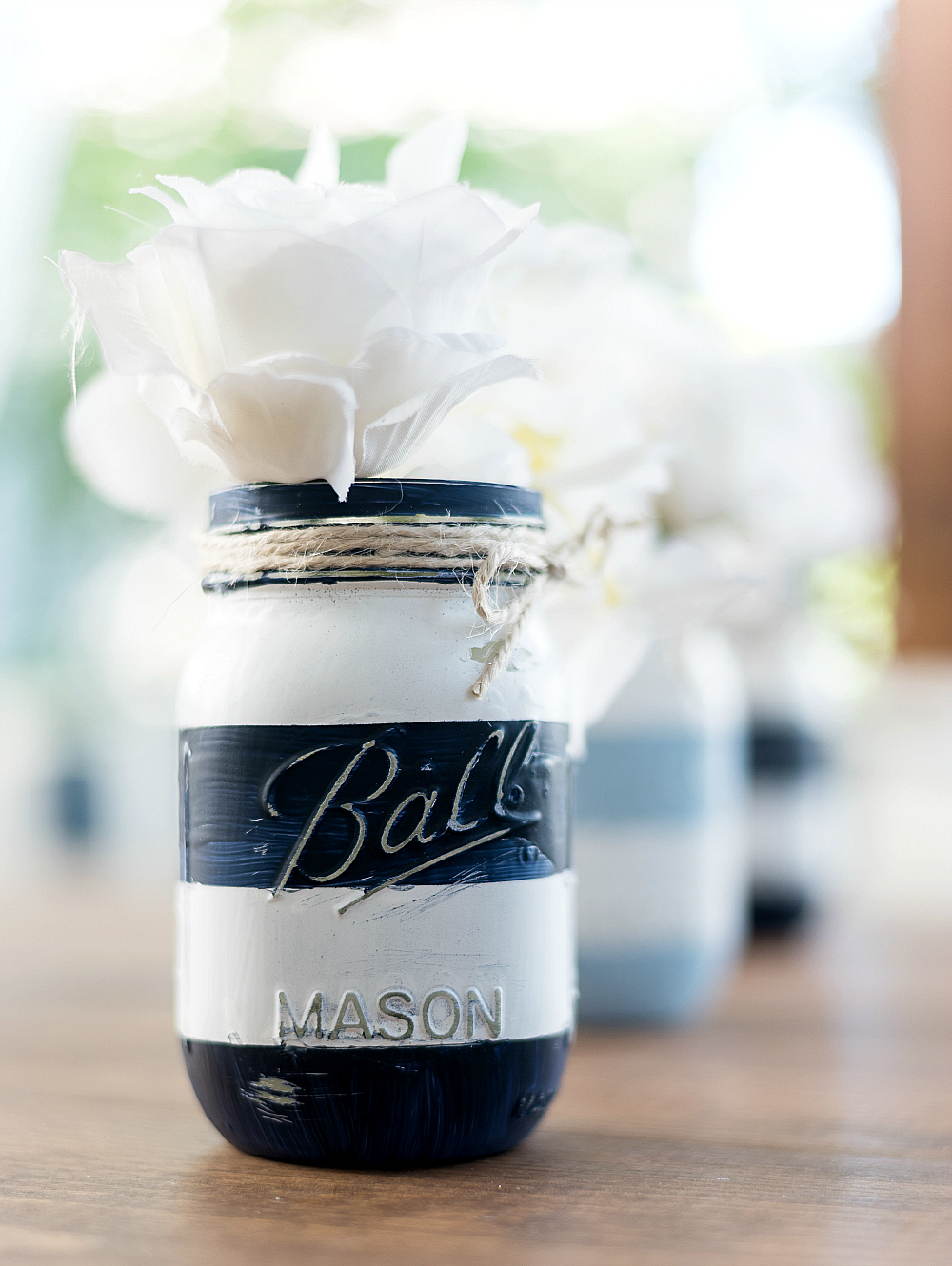 Nautical Striped Mason Jars Craft - Coastal Mason Jar - Beachy Mason Jar - Painted Distressed Mason Jar @itallstartedwithpaint.com