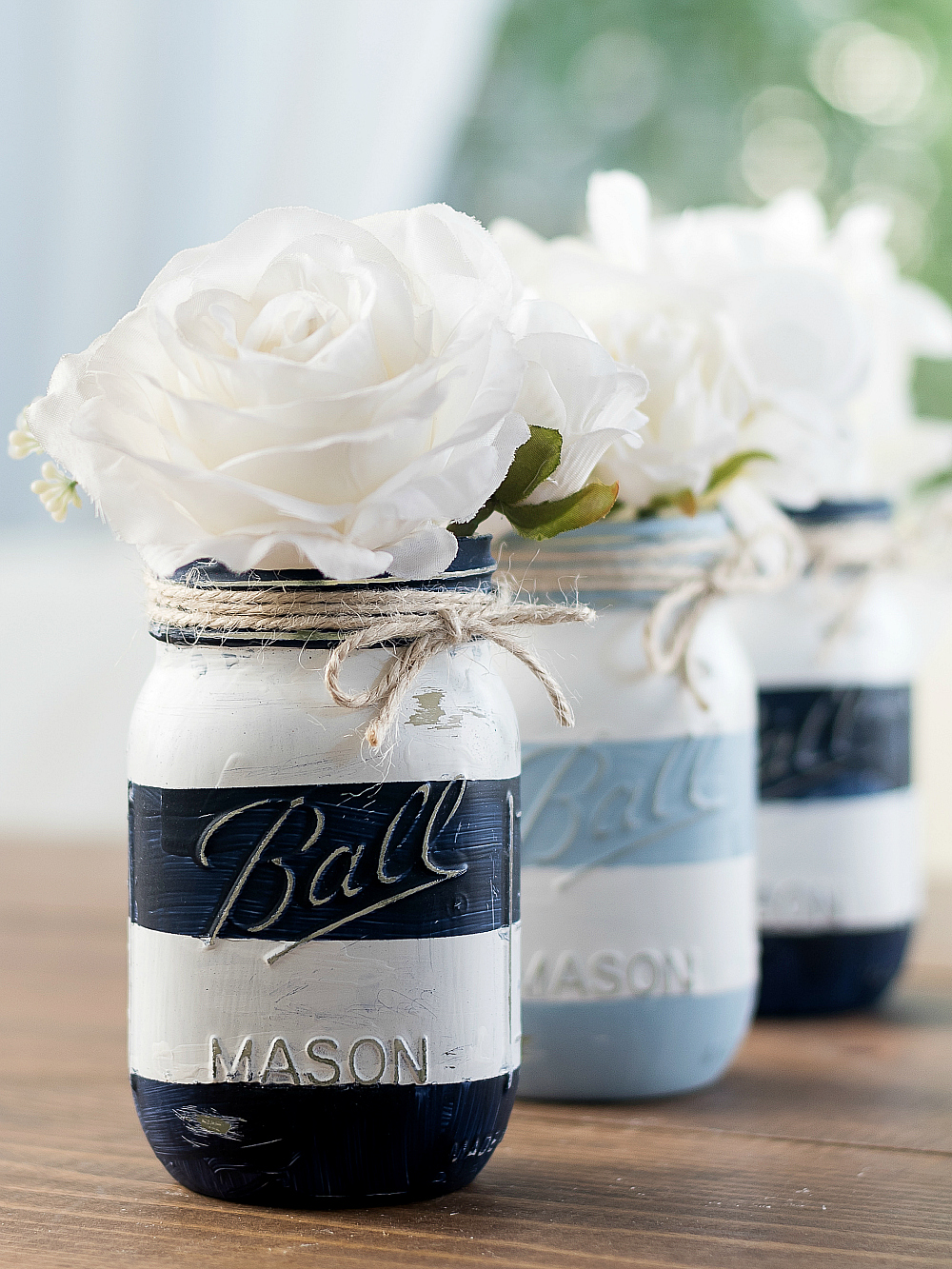 Nautical Striped Mason Jar Craft - Coastal Mason Jar - Beachy Mason Jar - Painted Distressed Mason Jar @itallstartedwithpaint.com