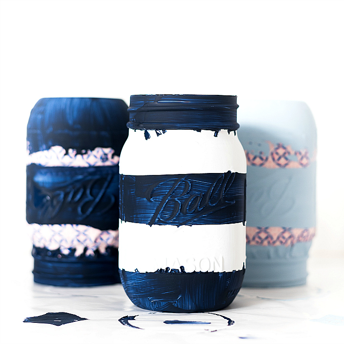 How To Make Striped Mason Jars - Painted Distressed Mason Jars - Mason Jar Summer Crafts @itallstartedwithpaint.com