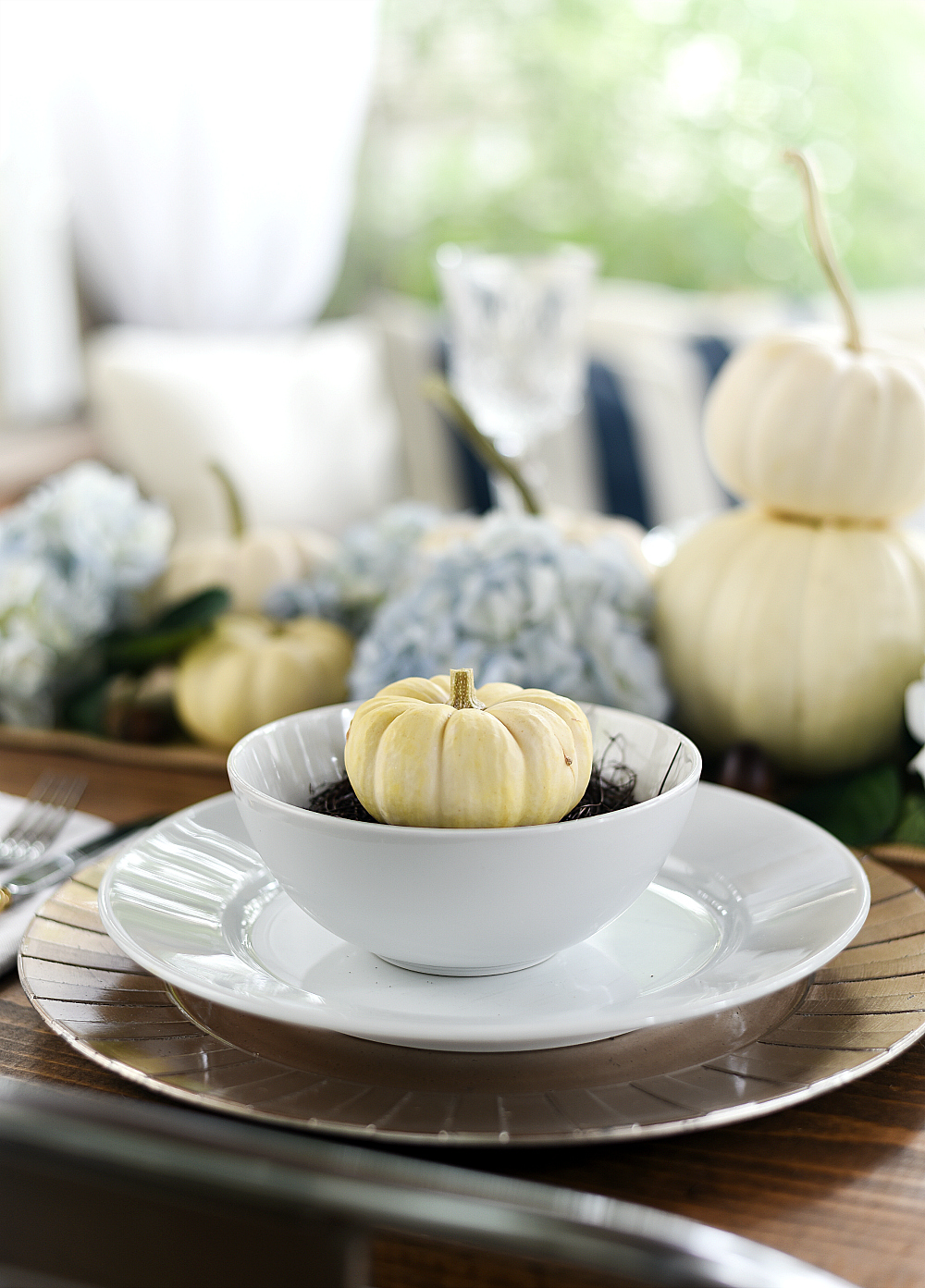 Fall Place Setting White Pumpkins in Nests