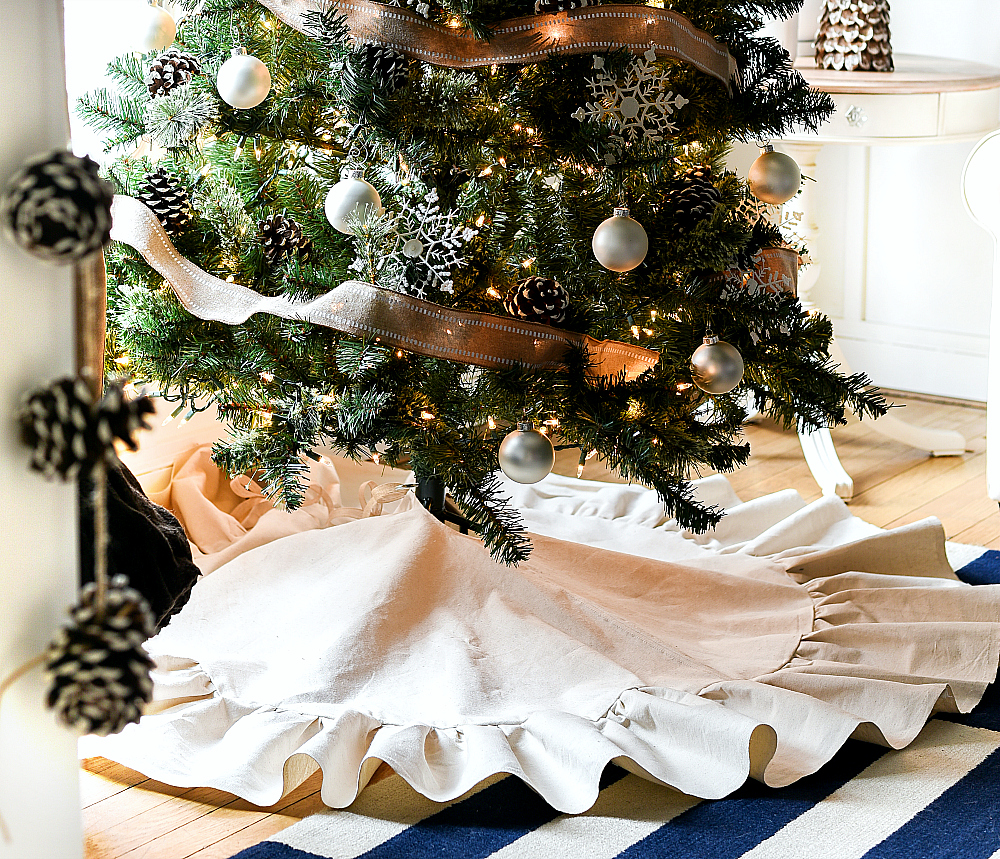 Drop Cloth Ruffle Christmas Tree Skirt - How To Mae