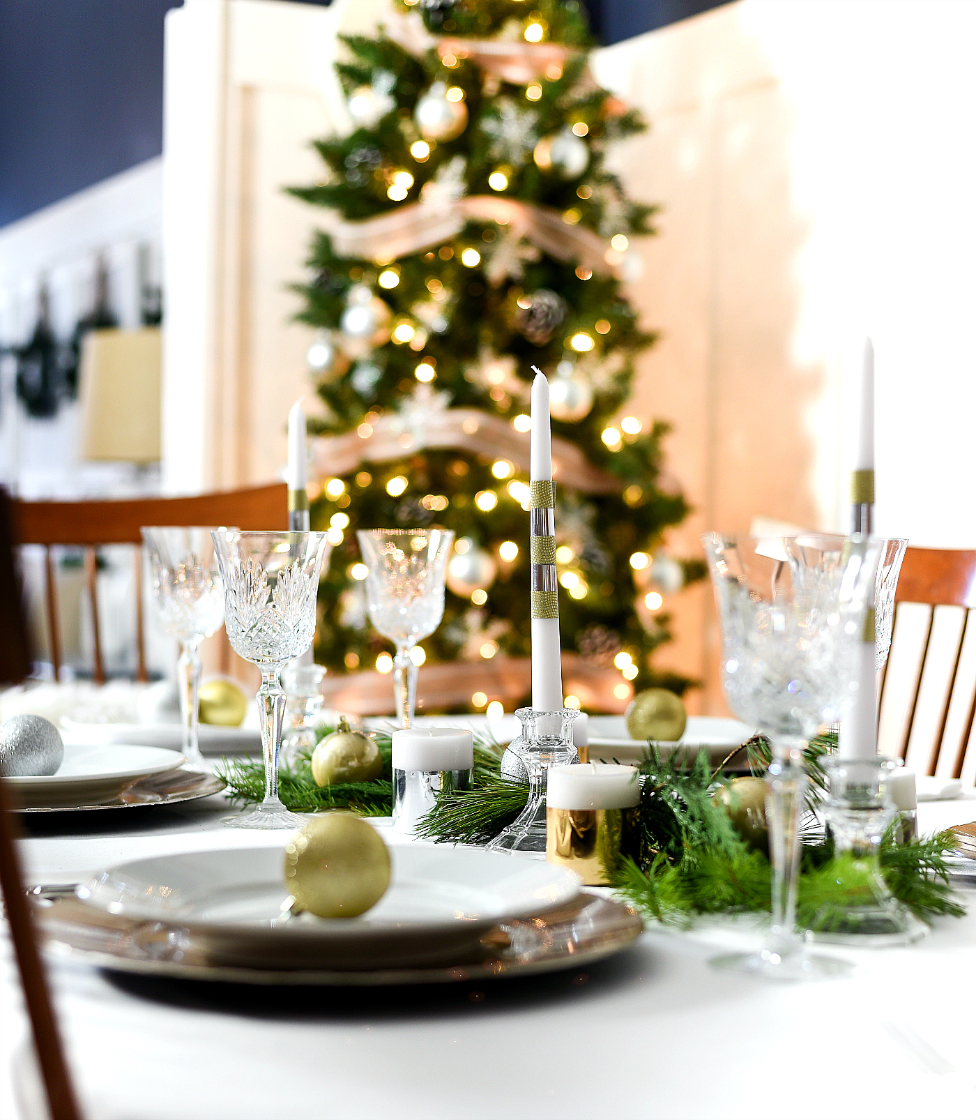 Duck Tape Candle Holiday Table Centerpiece