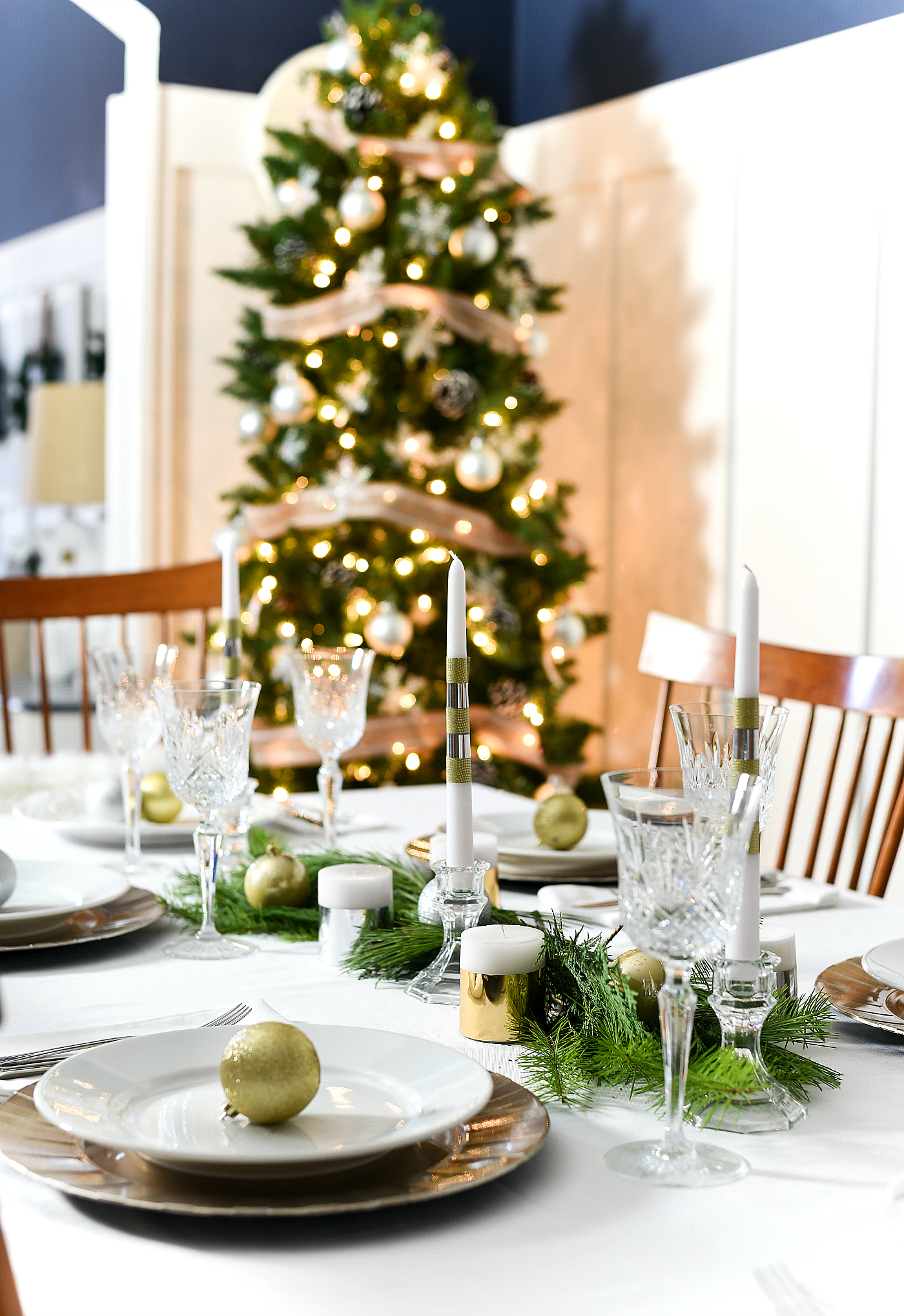 Silver and Gold Holiday Table