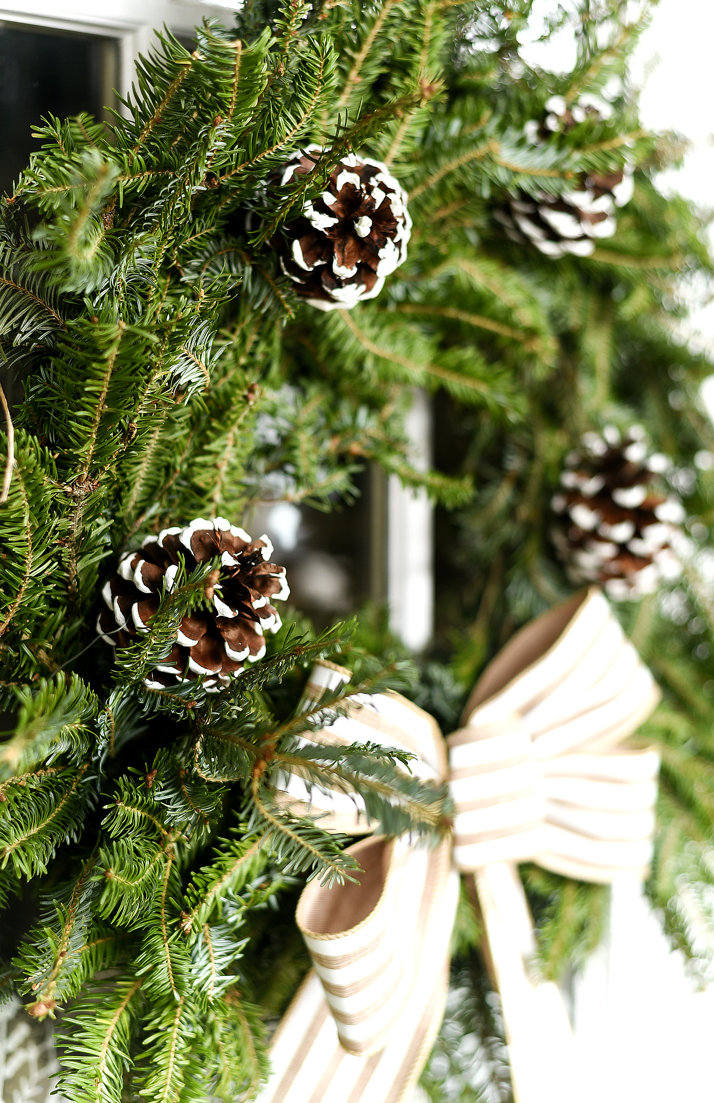 Burlap Bow for Wreath DIY