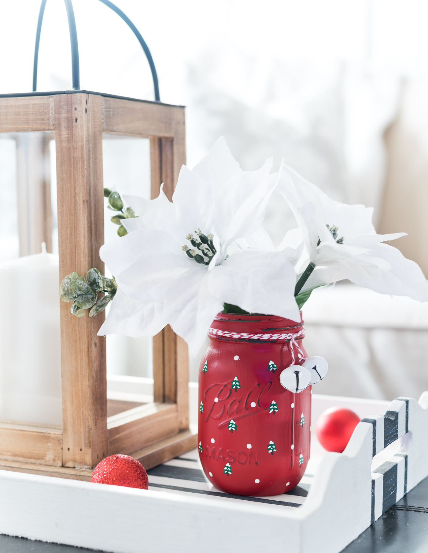 Mason Jar Crafts for Christmas - Holiday Mason Jar Crafts - How To Paint Snowy Christmas Trees on Mason Jars - Painted Mason Jar Craft for Winter