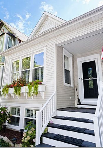 white picket fence home chicago