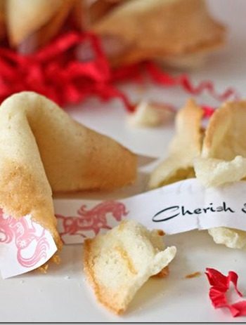 fortune-cookie-for-valentine's-day