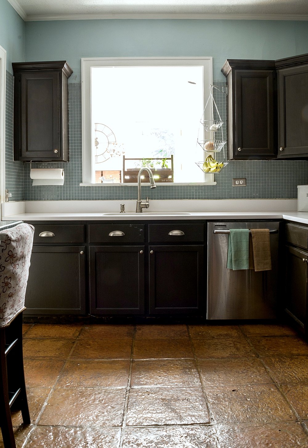 painting-builder-grade-kitchen-cabinets (2 of 15) - It All Started With