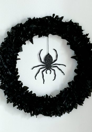 Halloween Craft Ideas: Spider Wreath