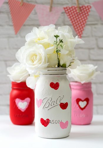 Valentine Day Craft Ideas with Mason Jars: Thumbrint Heart Jars