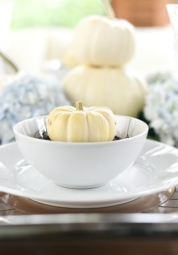 Fall Table: White Pumpkins & Hydrangeas