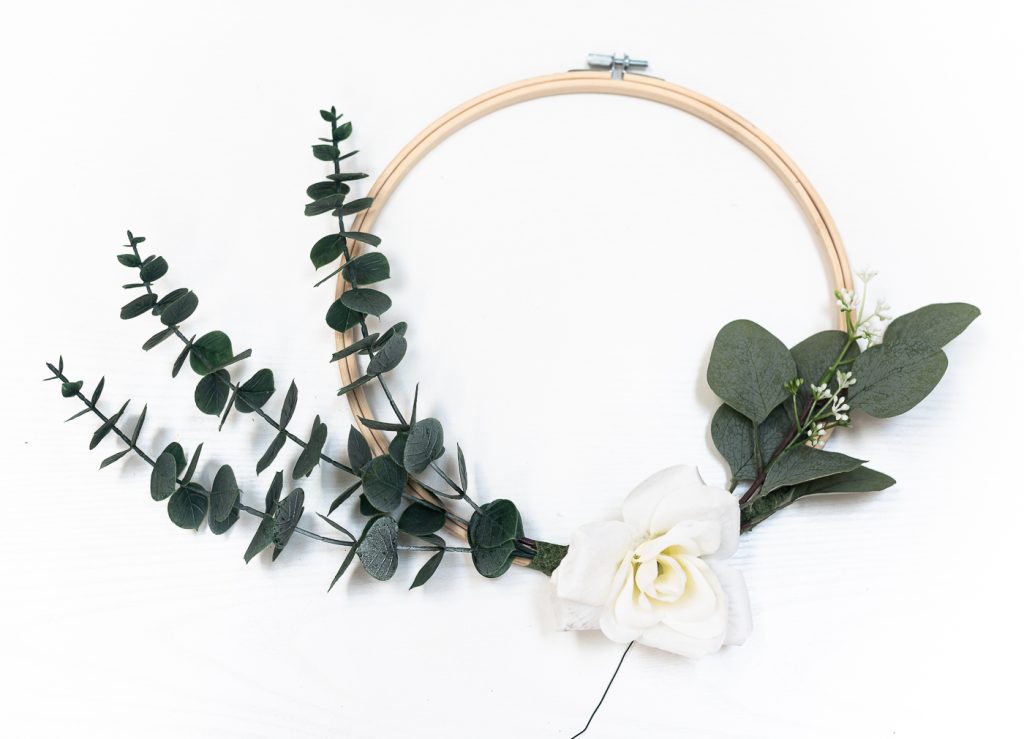 How To Make Embroidery Hoop Wreath With Faux Eucalyptus & White Roses.