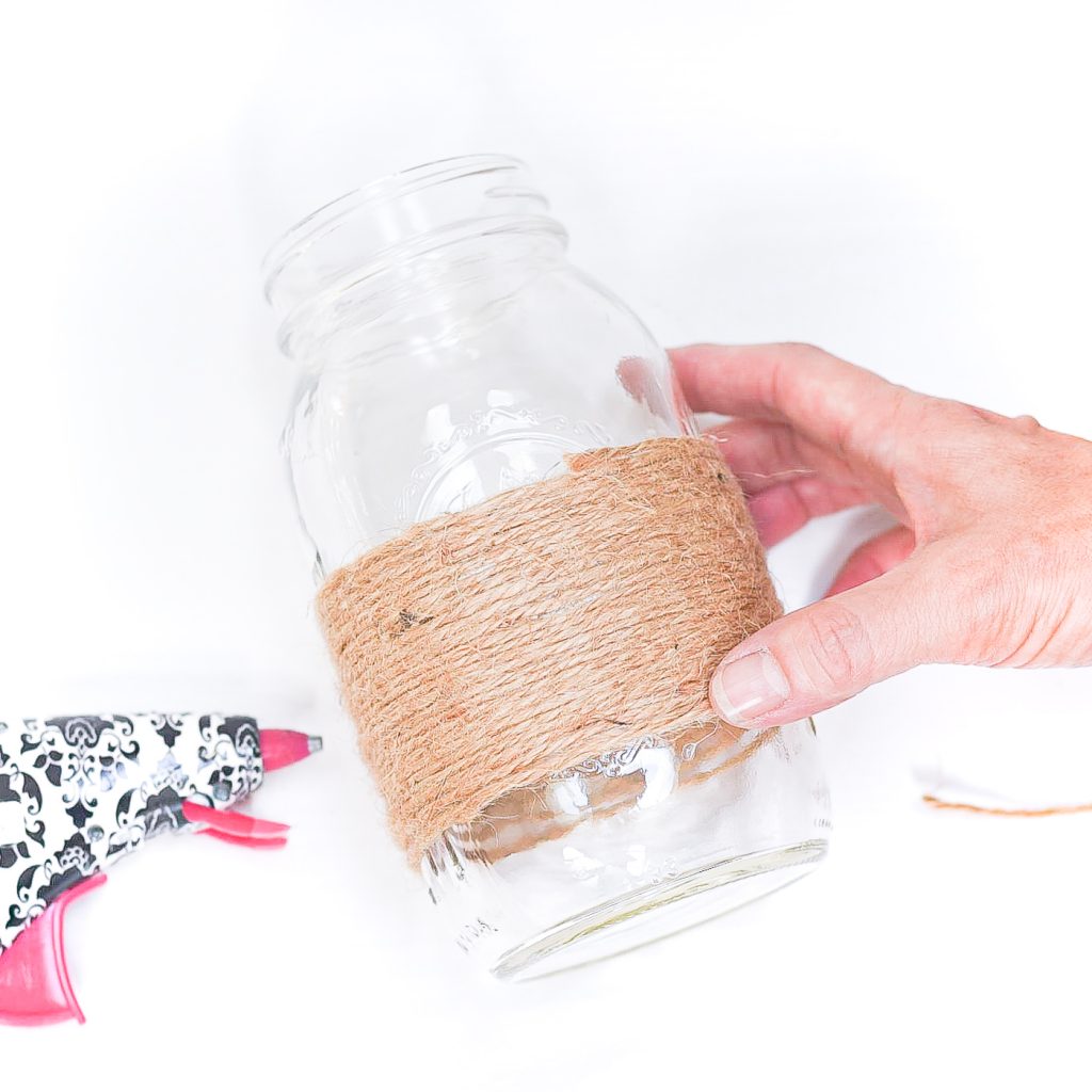 How To Make Twine Wrapped Mason Jars DIY - Easy Mason Jar Craft for Fall